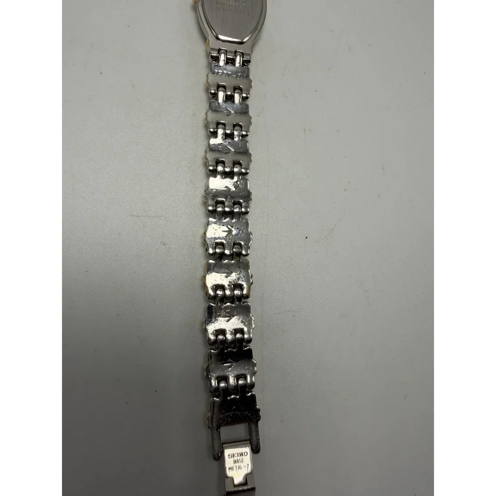 Seiko 1N00-6G60 New Battery Ladies Watch 18MM 8